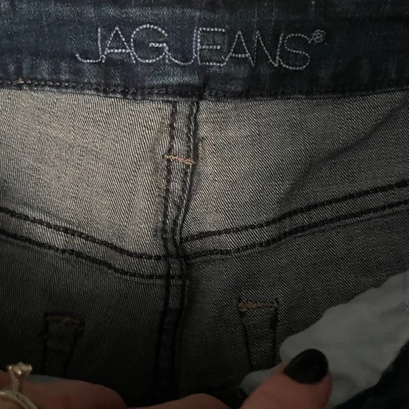 Jag Jeans Dark Blue with Pink Embroidery - Picture 4 of 5